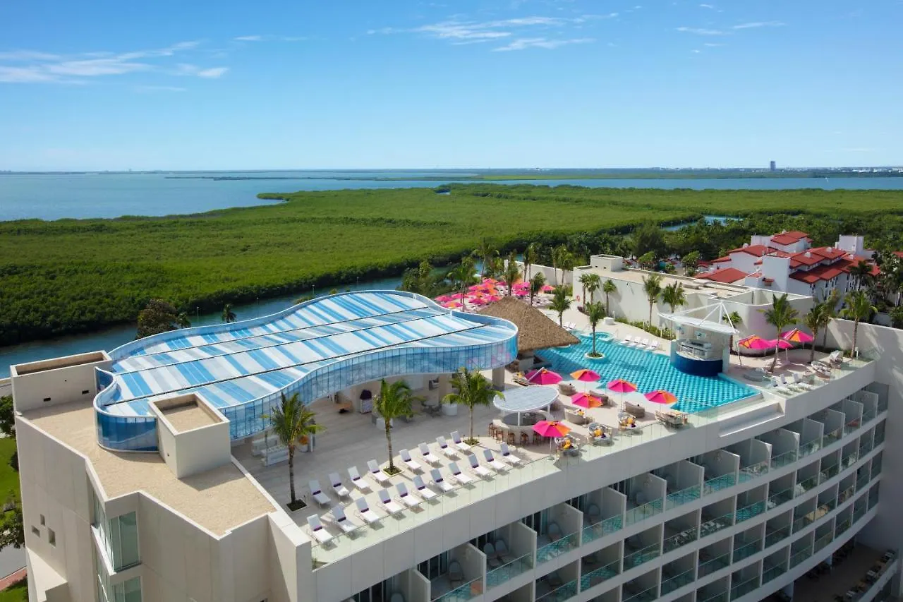 *****  Breathless Cancun Soul Resort & Spa (Adults Only) México