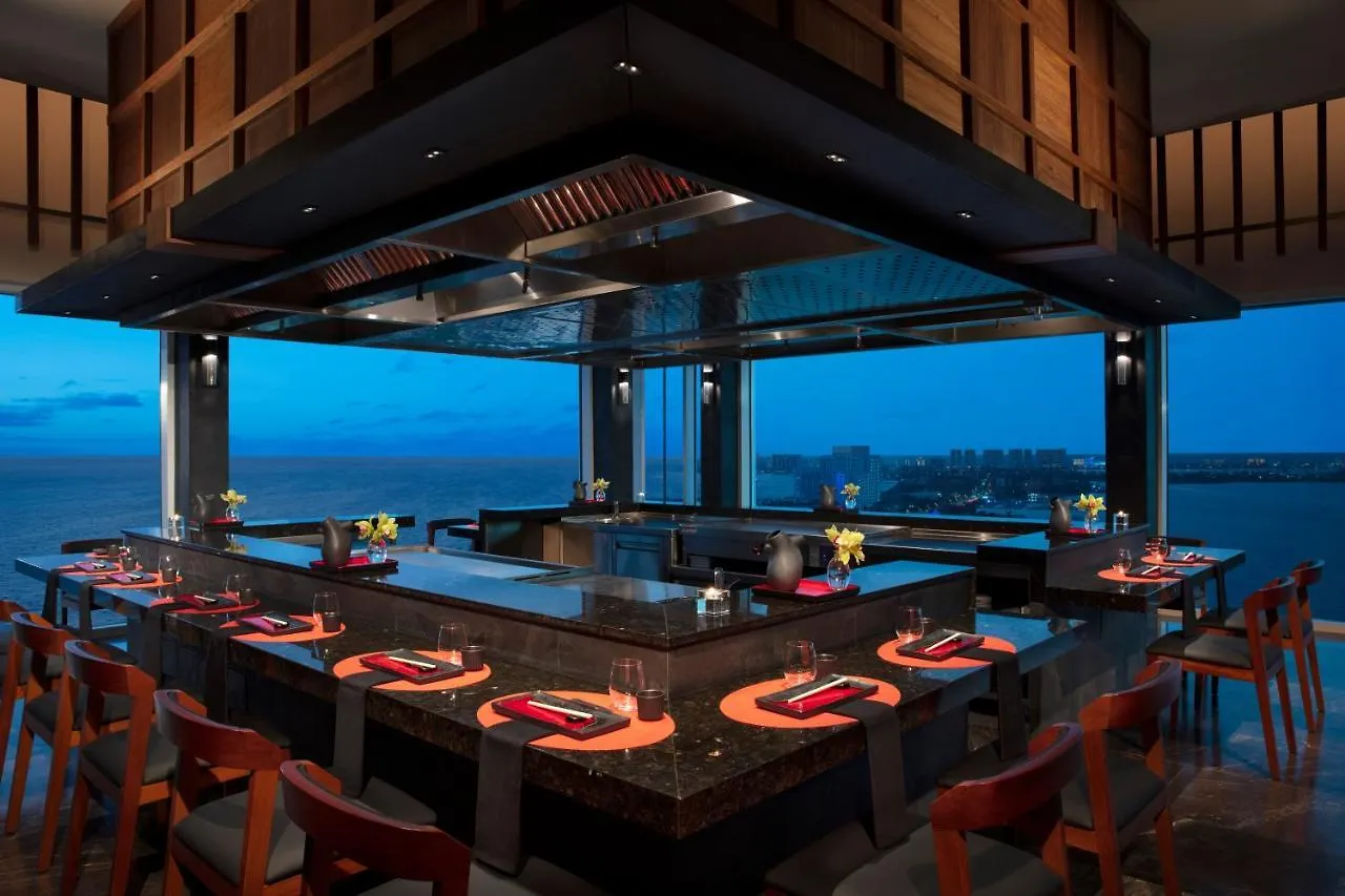 Breathless Cancun Soul Resort & Spa (Adults Only)