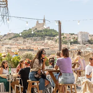 The Babel Community - Vieux Port França