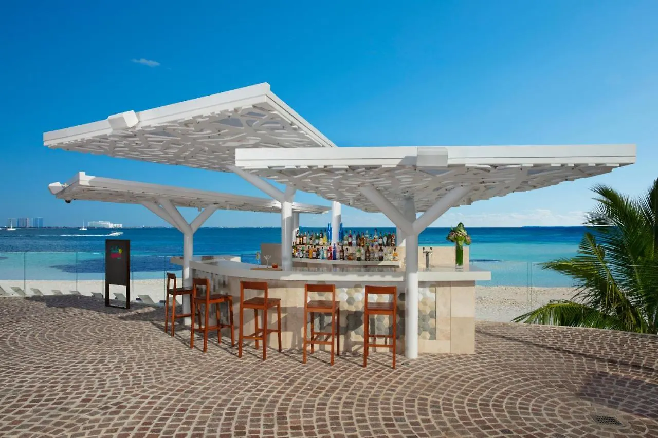 Breathless Cancun Soul Resort & Spa (Adults Only)